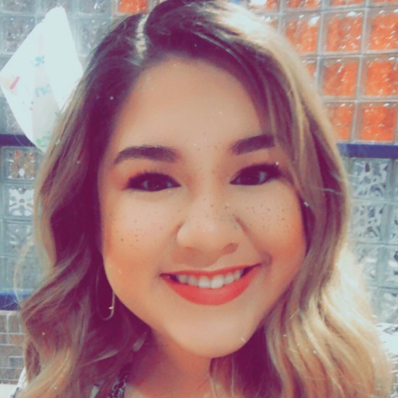 Meet your Posher, Madeleine - Picture 1 of 1